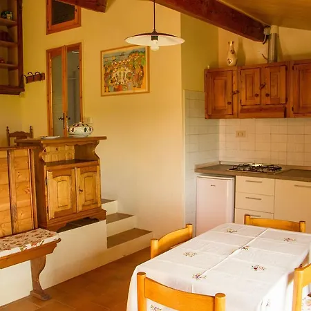 Chalet With Pool And View On The Olive Groove Pensjonat Coreglia Antelminelli